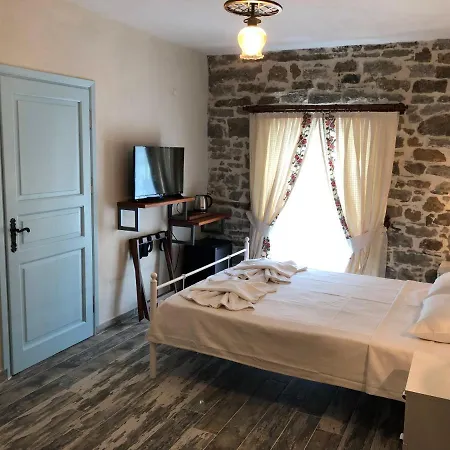 Vintage Boutique Hotel 2*