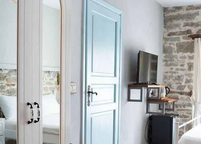 Vintage Boutique İmroz